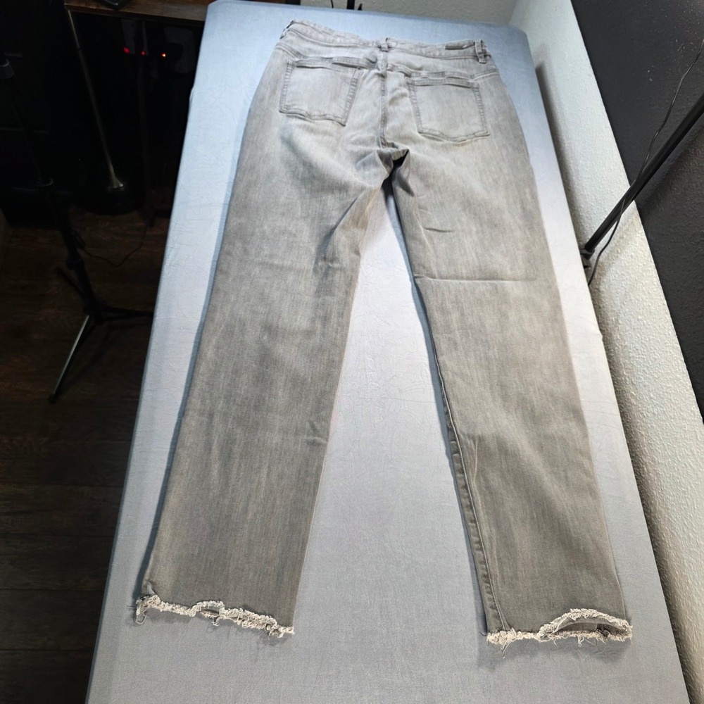 Carve Designs Gray Organic Cotton Straight Leg Raw Hem Jeans Womens Size 12 - Picture 11 of 12